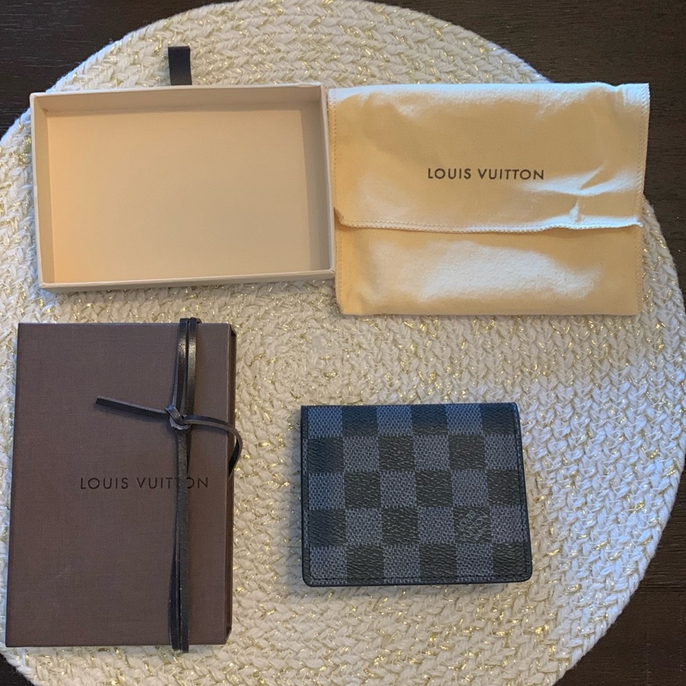 Brand New Louis Vuitton Paris Wallet